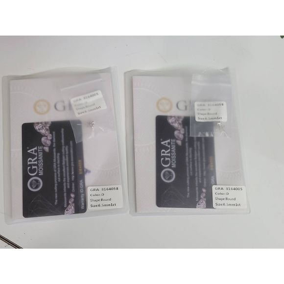 3cwt Certified vvs1 D .36" Round Brilliant moissonite diamond studs - Picture 7 of 12